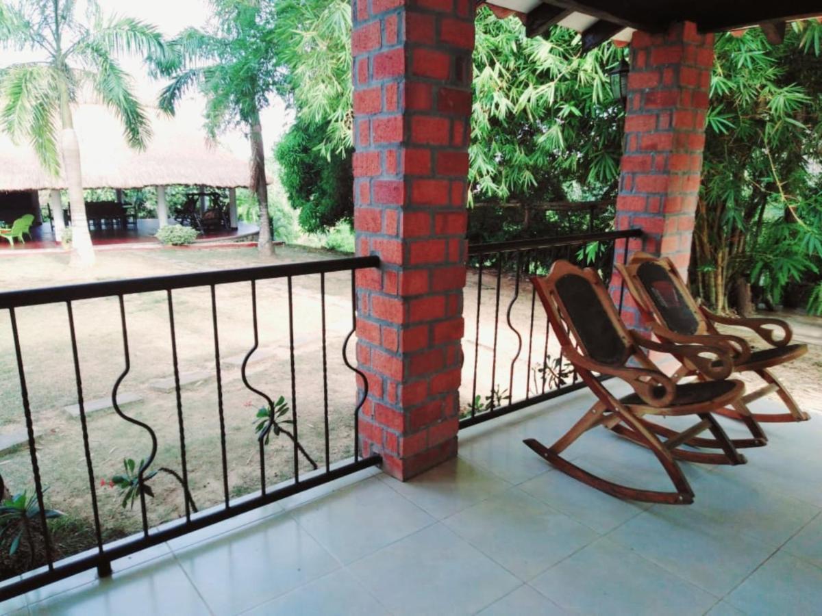 Casa Campo Emaus Caucasia Exterior photo