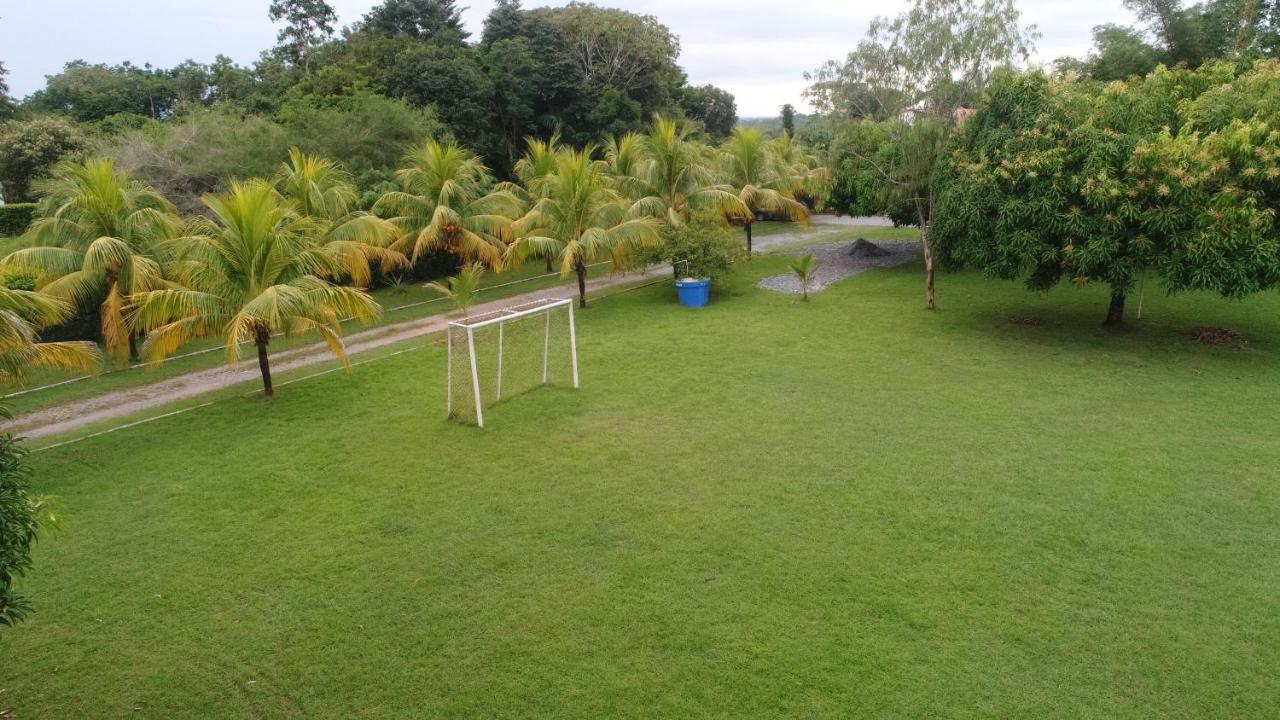 Casa Campo Emaus Caucasia Exterior photo
